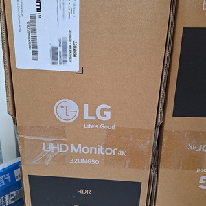 미개봉)LG전자 32인치 UHD IPS 모니터 32UN650