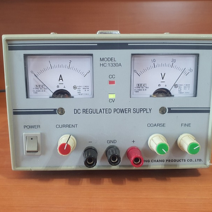 Hung Chang DC REGULATED Power Supply HC -1330A 팝니다.