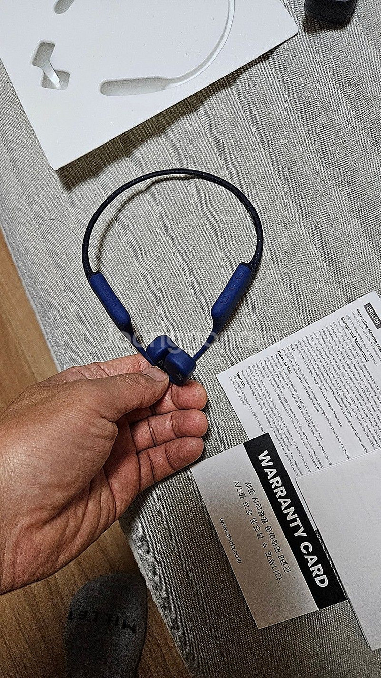 샥즈 오픈스윔 S700 골전도 이어폰--3