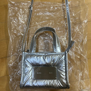 Matin Kim Two Way Mini Padding Tote Bag Silver 마뗑킴 미니 패딩백 실버 판매합니당