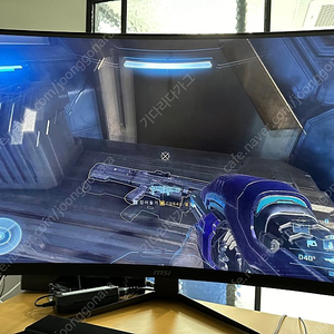 msi g321cu / 4k / 144hz / 1ms 모니터 하루사용한것 판매합니다