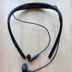 삼성 레벨유 2 EO-B3300 블루투스 이어폰 이어팁 한쪽 없음 깨끗