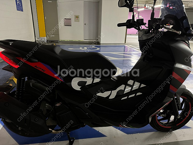 아프릴리아 sr gt 125 레플리카--6