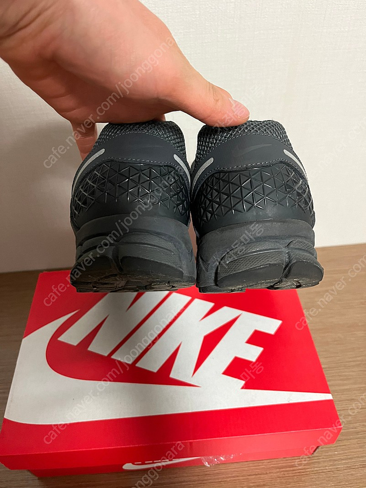 나이키 줌보메로5 앤트러사이트 280--5