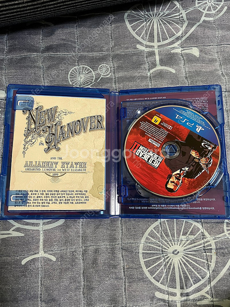 PS4 레드데드리뎀션2(레데리2) 지도 포함 팝니다--1