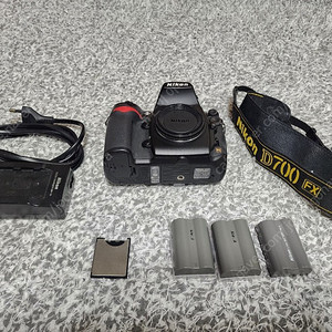 니콘 D700 판매합니다