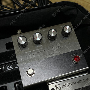 Jackson Audio Twin Twelve 이펙터