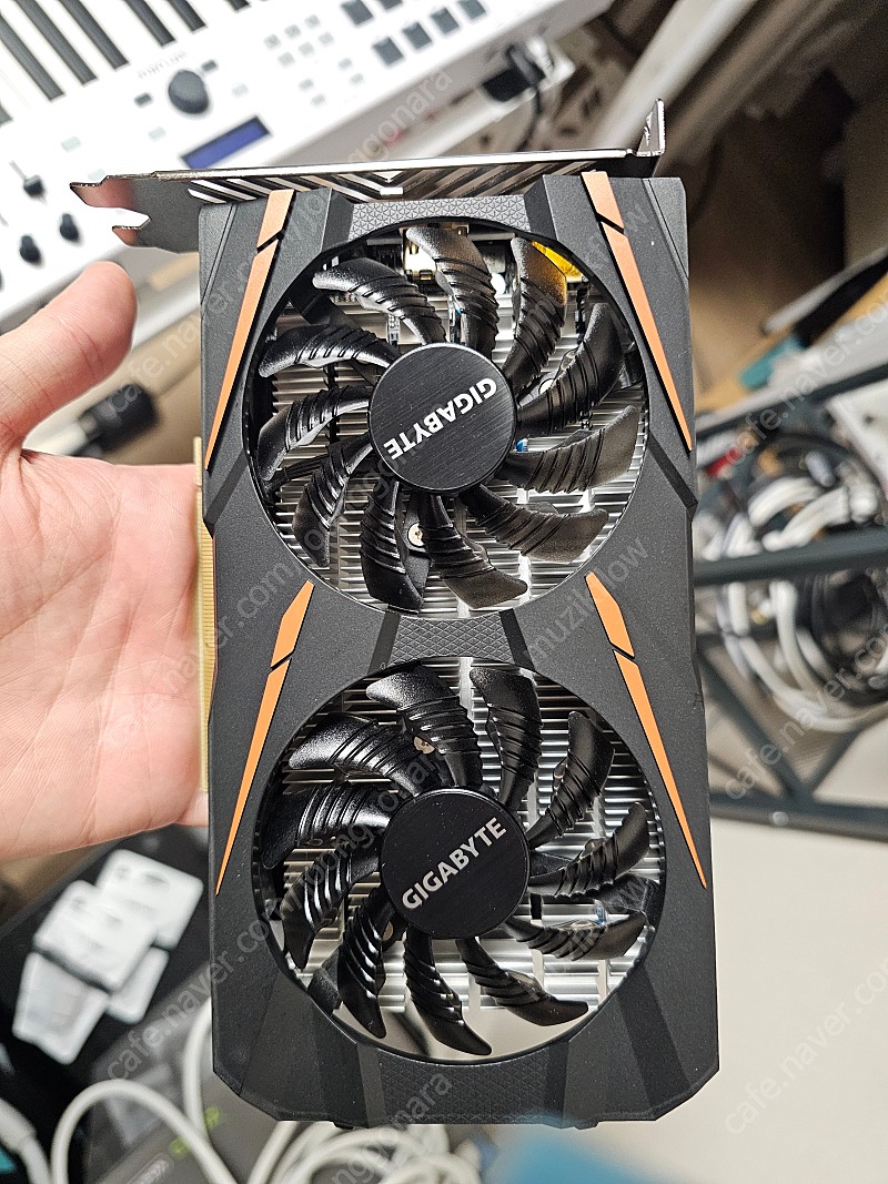 기가바이트 rx460 2g