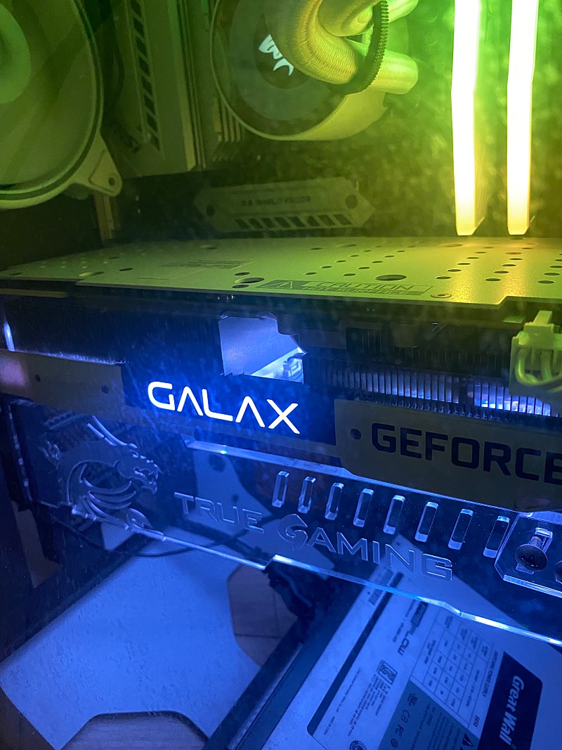 Galax 지포스 rtx 2070 super white oc