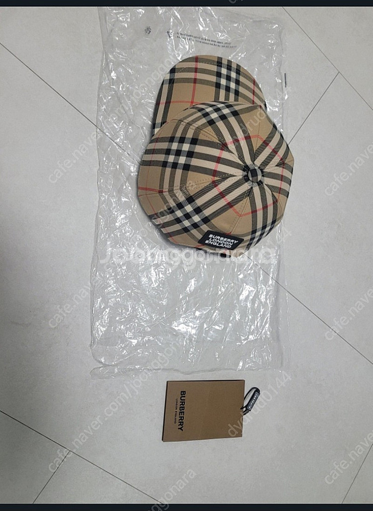 버버리 23 아플리케 빈티지 체크야구모자 S사이즈--3