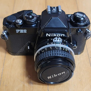 니콘 FE2 필름카메라 입니다