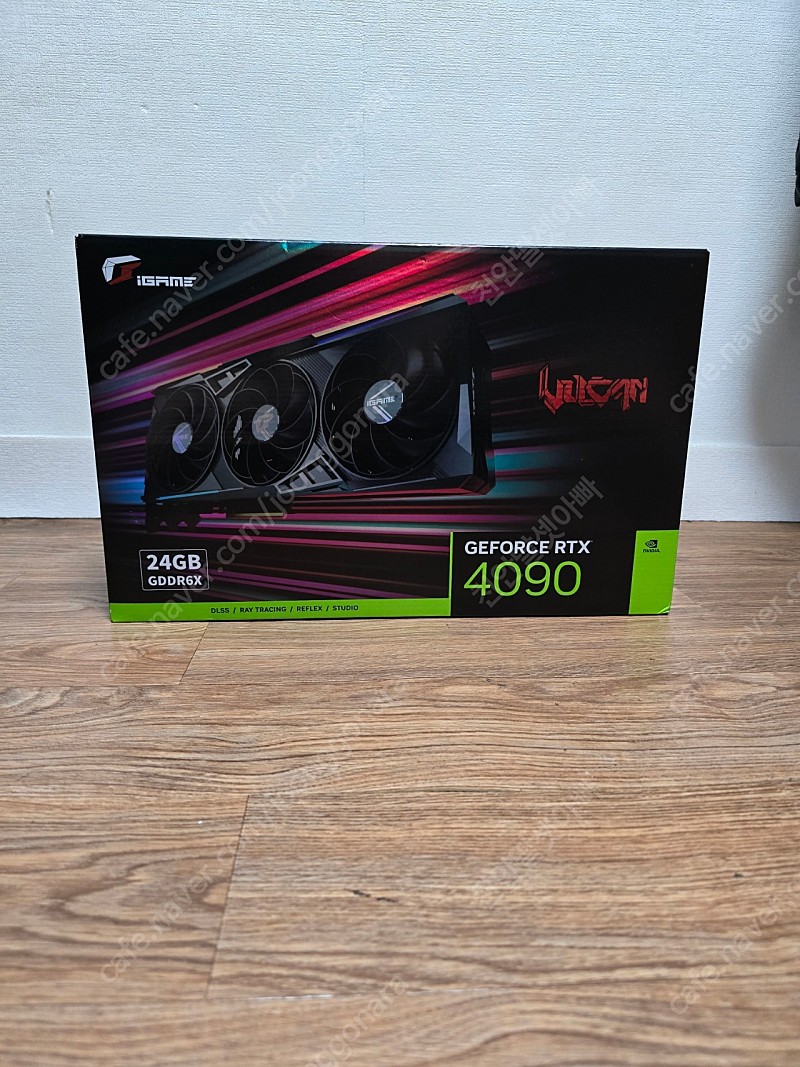 COLORFUL RTX 4090 불칸 판매합니다