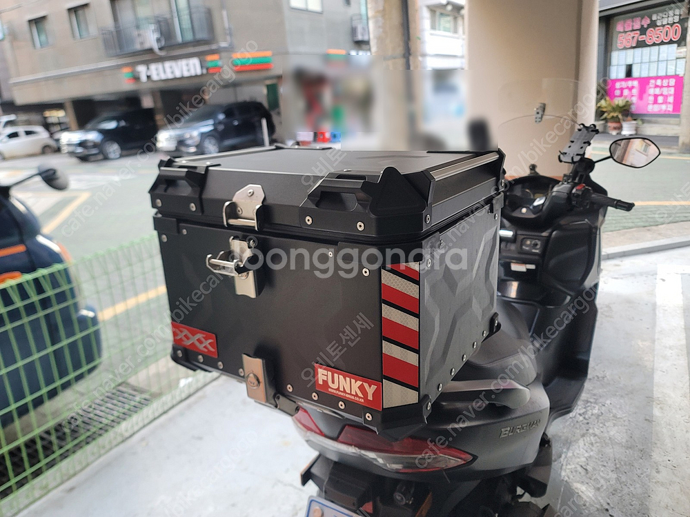 버그만400쿠페 무사고 무꿍 pcx nmax 대차가능--9