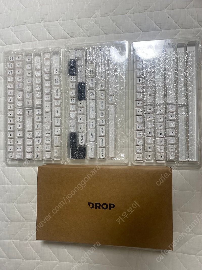 드랍 MT3 블랙온화이트 커스텀 키캡 / DROP MT3 BOW Base kit