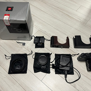 라이카 Leica Q 입문용 풀박스 & 완벽 액세서리 구성 판매합니다