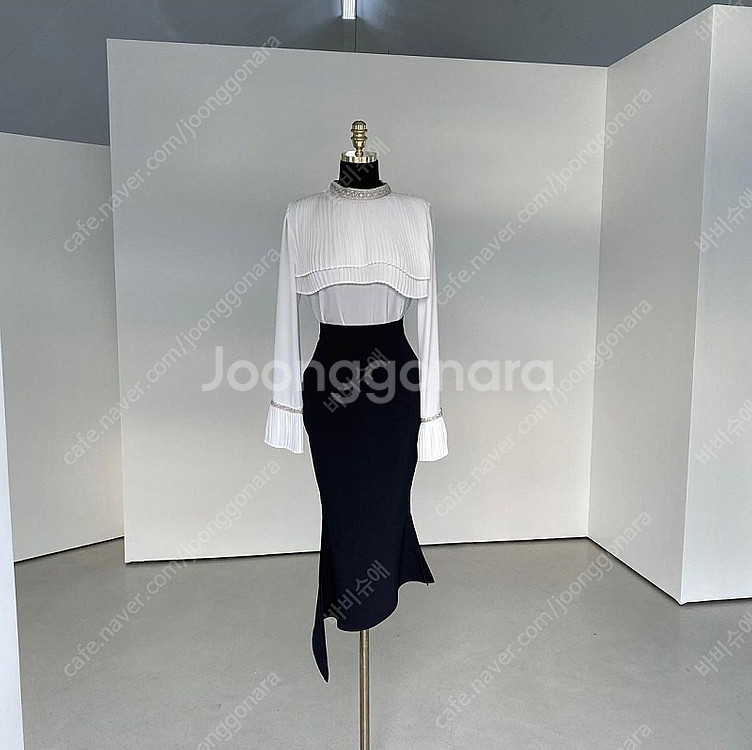 라벨르블랑 블라우스--1