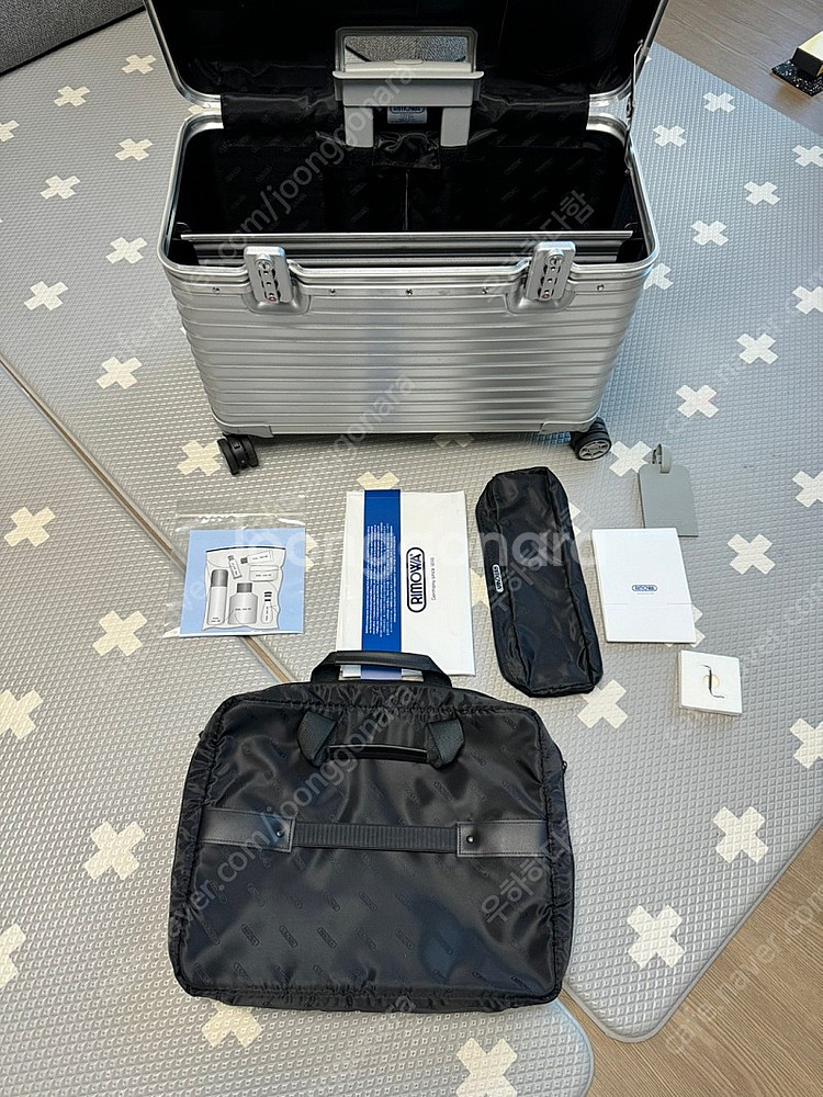 RIMOWA PILOT 51 리모와 파일럿 51 케리어--1