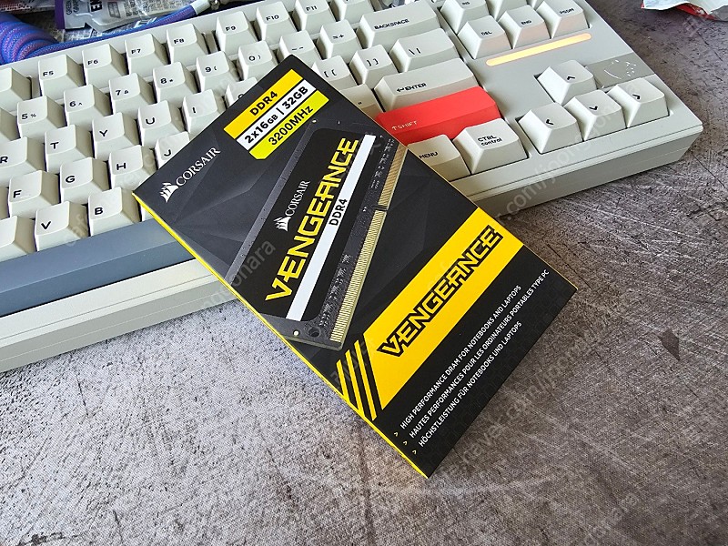 Corsair 커세어 벤전스 SODIMM 노트북 메모리 32GB (2x16GB) CL22