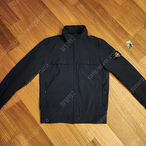 [M]스톤아일랜드 19FW 소트프쉘 프리마로프트 경량패딩 자켓 다크네이비 새상품급 팝니다.