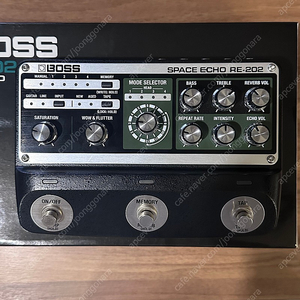 Boss RE-202 Space Echo 보스 기타 딜레이 페달 풀박 판매합니다
