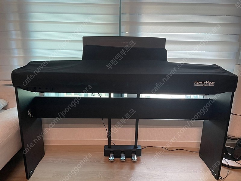 야마하 P125B 전자 피아노 판매합니다