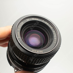 니콘MF 35~70mm f3.3~4.5 Ai 니콘F 올드렌즈 수동렌즈 판매합니다.