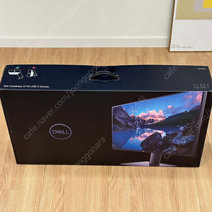 델 울트라샤프 U2720Q 모니터