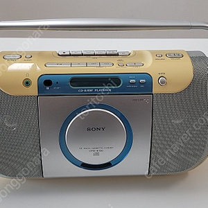 소니 CFD-E100 라디오(CD 겸용)
