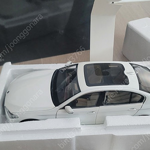 1:18 KYOSHO / BMW 540LI / WHITE 교쇼 비엠더블유 5시리즈 롱휠베이스 화이트