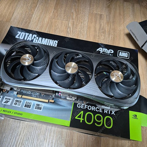 ZOTAC 4090 AMP EXTREME AIRO