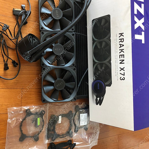 nzxt 크라캔 x73 수냉쿨러 팝니다