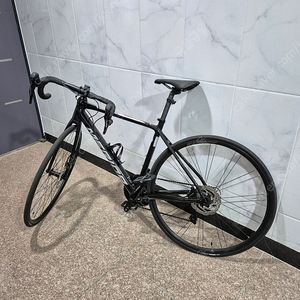메리다 스컬트라 400 디스크 (XS) 로드 자전거