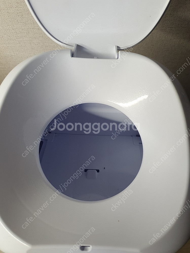 고양이 화장실 모래 처리기(리터라커)--2