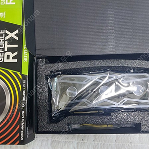 이엠텍 3070ti 블랙에디션 팝니다 (as 24년 12월까지 )