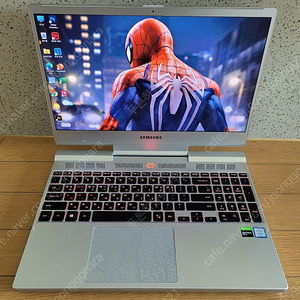 신품급 삼성 오디세이 15인치 i7-9750H 16G램 512G 게임 디자인 노트북