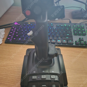 VKB NXT Gladiator EVO 프리미엄 R 비행스틱 판매합니다.