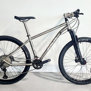 사바 풀티타늄 XT 24단 MTB 자전거 팝니다.