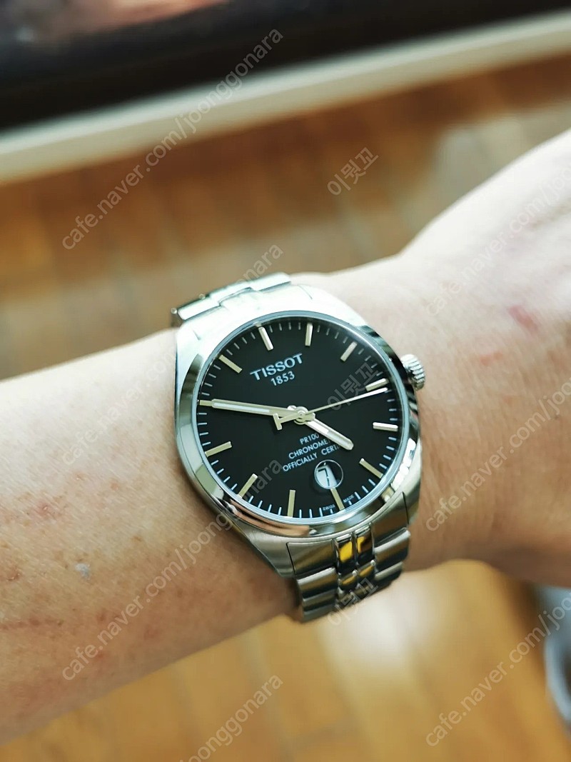 티쏘 PR100 크로노미터 인증 쿼츠 시계