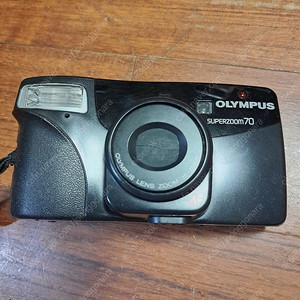 올림푸스 수퍼줌70 필름카메라 판매합니다