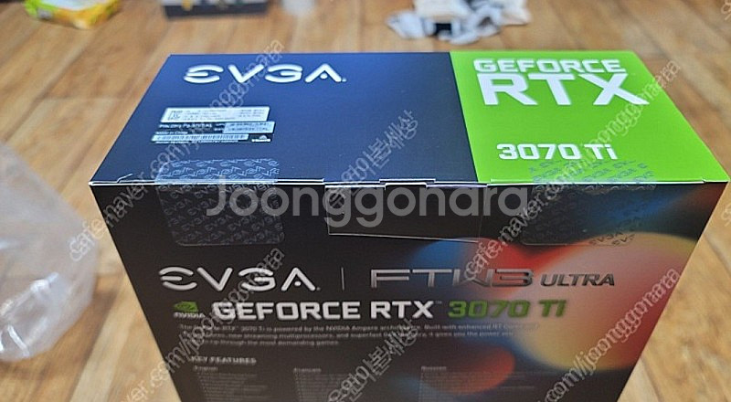 EVGA] GeForce RTX 3070 Ti FTW3...--0