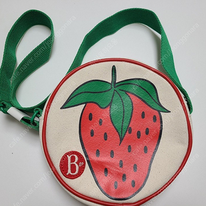 베베드피노 딸기 가방