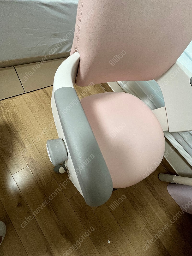광주 일룸 링고 의자 (핑크)