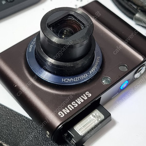 삼성 VLUU NV100HD 디지털 카메라