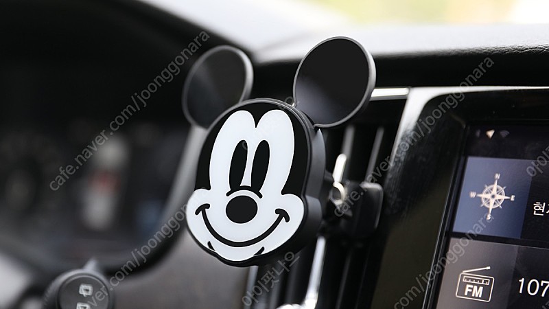 디즈니 미키마우스 정품 맥세이프 차량용 충전기