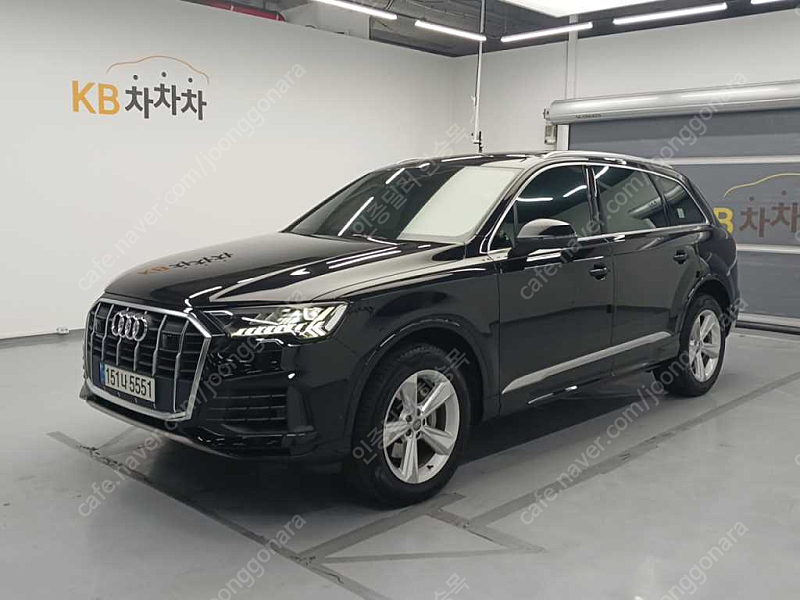 아우디Q7 (4M) 45 TDI 콰트로중고차 할부 리스 카드 저신용자 전액할부 가능