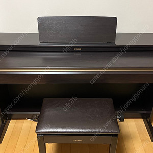 야마하 디지털 전자 피아노 높낮이 의자 포함 50만원 판매