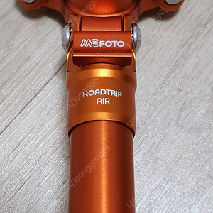 벤로 Mefoto 로드트립 에어 MF15 오렌지 카메라 삼각대 팝니다.