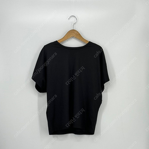 유니클로 기본 반팔 티셔츠 (M size / BLACK)