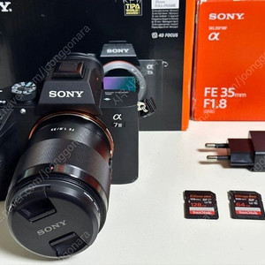 소니 미러리스 카메라 A7M3판매합니다 + 35.8 렌즈