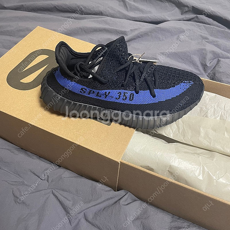 아디다스 이지부스트350 V2 다즐링블루 225사이즈--0